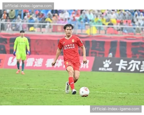 升班马强势突围:辽宁铁人、重庆铜梁龙四轮不败搅乱中超格局 升班马强势突围:辽宁铁人、重庆铜梁龙四轮不败搅乱中超格局